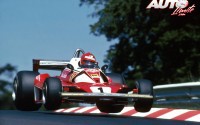 Niki Lauda, con Ferrari 312 T2, en el circuito de Nürburgring-Nordschleife durante el Gran Premio de Alemania de Fórmula 1 de 1976.