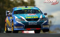 Marcos Ambrose y Russell Ingall con Ford Falcon V8 en la carrera de Pannorama Bathurst 1000, puntuable para el Campeonato V8 Supercar de Australia en 2003.