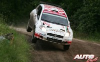 Giandomenico Basso con Abarth Grande Punto S2000 durante el Rallye de Rusia de 2009, puntuable para el Intercontinental Rally Challenge "IRC".