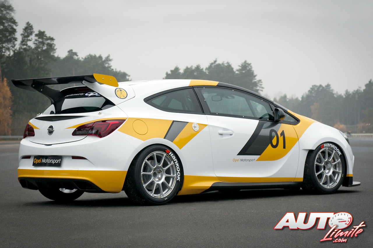 Opel vuelve a las carreras en rallyes y circuitos