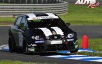 Michael Rossi con Seat León Supercopa en el circuito de Oschersleben (Alemania), durante una prueba puntuable para la Seat León Eurocup de 2011