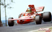 Ronnie Peterson, al volante del March 711, "volando" en el circuito de Nürburgring-Nordschleife durante el Gran Premio de Alemania de Fórmula 1 de 1971.