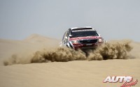 Adam Malysz con el Toyota Hilux Raid en el Rally Dakar 2013.