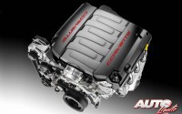 El motor V8 6.2L LT1 del Corvette C7 introduce la inyección directa de gasolina y una distribución variable.