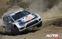 Jari-Matti Latvala con el Volkswagen Polo R WRC en el Rally de México 2013, puntuable para el Campeonato del Mundo de Rallyes WRC.