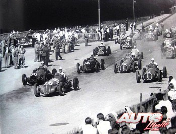 Salida del Gran Premio de Suiza de 1948. Achille Varzi se había matado el día anterior durante la sesión de entrenamientos.