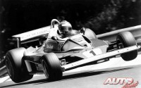 Niki Lauda con el Ferrari 312 T2 durante el Gran Premio de Alemania de 1976, disputado en el circuito de Nürburgring.