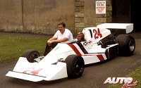 James Hunt junto a Lord Hesketh, el aristócrata británico que le permitió acceder a la Fórmula 1.