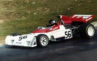 James Hunt disputó su primera carrera de Fórmula 1 con un Surtess TS9 B en la Carrera de Campeones de 1973, disputada en el circuito británico de Brands Hatch.