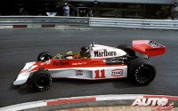 James Hunt con el McLaren-Ford M23 durante el GP de Mónaco de 1976.