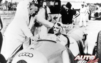 Bernd Rosemeyer sería el vencedor de la Copa Vanderbilt de 1937 a bordo de su Auto Union Type C 6.0 V16.