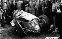 Estado en el que quedaba el Auto Union Tipo C de Ernst von Delius tras colisionar a gran velocidad con el monoplaza de Dick Seaman (Mercedes W125) durante el GP de Alemania de 1937. Von Delius fallecía al día siguiente a consecuencia de las heridas sufridas en el accidente.
