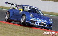 Kevin Estre con el Porsche 911 GT3 Cup en la prueba de la Porsche Carrera Cup alemana disputada en el circuito de Oschersleben.