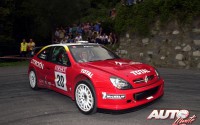 Sébastien Loeb obtuvo su primer podio WRC en el Rally San Remo de 2001, en donde finalizó en segunda posición al volante del Citroën Xsara T4 WRC.