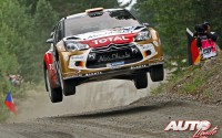 Dani Sordo con el Citroën DS3 WRC durante el Rally de Finlandia de 2013, puntuable para el Campeonato del Mundo de Rallyes WRC.
