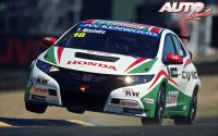 Tiago Monteiro con el Honda Civic WTCC, durante la carrera disputada en el circuito de Sonoma (California - EEUU), puntuable para el Campeonato del Mundo de Turismos "WTCC" 2013.