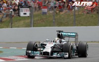 Hamilton y Mercedes a una vuelta. GP de España 2014
