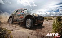 Nani Roma con el MINI ALL4 Racing en la 2ª etapa del Rally Dakar 2015, disputada entre las localidades argentinas de Villa Carlos Paz y San Juan.