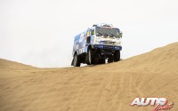Ayrat Mardeev (Kamaz) en la 9ª etapa del Rally Dakar 2015, disputada entre las localidades chilenas de Iquique y Calama.