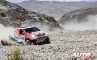 Giniel de Villiers con el Toyota Hilux V8 en la 4ª etapa del Rally Dakar 2015, disputada entre Chilecito (Argentina) y Copiapó (Chile).