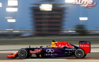 08_Daniel-Ricciardo_GP-Bahrein-2015