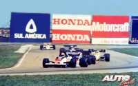 Ayrton Senna al volante de Toleman-Hart TG183B, durante el GP de Brasil de 1984, disputado en el circuito de Jacarepaguá.