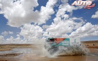 Pep Vila, al volante del Iveco Trakker, durante la etapa 7 del Rally Dakar 2016, disputada entre Uyuni y Salta.