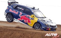 Travis Pastrana, al volante del Subaru Impreza WRX STI, durante la prueba disputada en Los Angeles (EEUU), puntuable para el Campeonato Global Rallycross USA 2015.