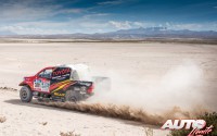 Giniel De Villiers, al volante del Toyota Hilux V8, durante la etapa 7 del Rally Dakar 2016, disputada entre Uyuni y Salta.