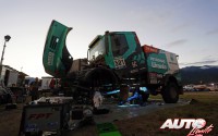 Parque de asistencia del equipo Iveco al finalizar la etapa 10 del Rally Dakar 2016, disputada entre Belén y La Rioja.