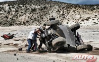 Sébastien Loeb sufría un vuelco con su Peugeot 2008 DKR16 durante la etapa 8 del Rally Dakar 2016, disputada entre Salta y Belén.
