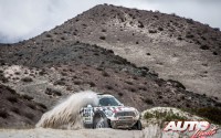 Nani Roma, al volante del Mini ALL4 Racing, durante la etapa 10 del Rally Dakar 2016, disputada entre Belén y La Rioja.