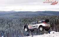 Ott Tanak, al volante del Ford Fiesta RS WRC, durante el Rallye de Suecia 2016, puntuable para el Campeonato del Mundo de Rallyes WRC.