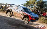 Thierry Neuville al volante del Hyundai i20 WRC, durante el Rally de Argentina 2016, puntuable para el Campeonato del Mundo de Rallyes WRC 2016.