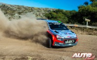 Hayden Paddon al volante del Hyundai i20 WRC, vencedor del Rally de Argentina 2016, puntuable para el Campeonato del Mundo de Rallyes WRC 2016.