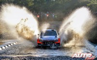 Thierry Neuville al volante del Hyundai i20 WRC, durante el Rally de Argentina 2016, puntuable para el Campeonato del Mundo de Rallyes WRC 2016.