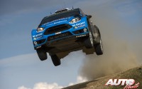 Mads Ostberg al volante del Ford Fiesta RS WRC, durante el Rally de Italia/Cerdeña 2016, puntuable para el Campeonato del Mundo de Rallyes WRC 2016.