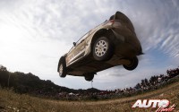 Ott Tänak al volante del Ford Fiesta RS WRC, durante el Rally de Italia/Cerdeña 2016, puntuable para el Campeonato del Mundo de Rallyes WRC 2016.