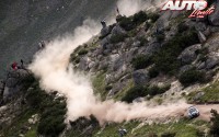 Sébastien Ogier al volante del Volkswagen Polo R WRC, durante el Rally de Portugal 2016, puntuable para el Campeonato del Mundo de Rallyes WRC 2016.