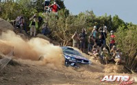 Sébastien Ogier al volante del Volkswagen Polo R WRC, durante el Rally de Italia/Cerdeña 2016, puntuable para el Campeonato del Mundo de Rallyes WRC 2016.