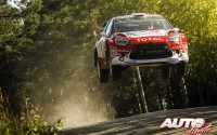 Kris Meeke al volante del Citroën DS3 WRC, vencedor del Rally de Finlandia 2016, puntuable para el Campeonato del Mundo de Rallyes WRC.