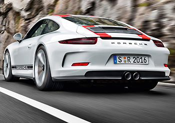 02_Porsche-911-R-2016