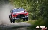 Khalid Al Qassimi al volante del Citroën DS3 WRC, durante el Rally de Finlandia 2016, puntuable para el Campeonato del Mundo de Rallyes WRC.