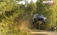 Jari-Matti Latvala al volante del Volkswagen Polo R WRC, durante el Rally de Finlandia 2016, puntuable para el Campeonato del Mundo de Rallyes WRC.