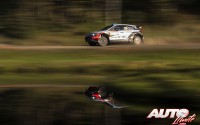 Kevin Abbring al volante del Hyundai i20 WRC, durante el Rally de Finlandia 2016, puntuable para el Campeonato del Mundo de Rallyes WRC.