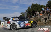 Sébastien Ogier al volante del Volkswagen Polo R WRC, durante el Rally de Francia / Tour de Córcega 2016, puntuable para el Campeonato del Mundo de Rallyes WRC 2016.