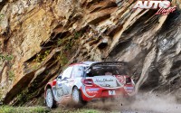 Kris Meeke al volante del Citroën DS3 WRC, durante el Rally de Francia / Tour de Córcega 2016, puntuable para el Campeonato del Mundo de Rallyes WRC 2016.