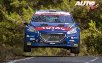 José Antonio Suárez al volante del Peugeot 208 T16 R5 WRC2, durante el Rally de España / Cataluña 2016, puntuable para el Campeonato del Mundo de Rallyes WRC2 2016.