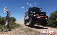 Federico Villagra, al volante del Iveco Powerstar 4x4, durante la 2ª etapa del Rally Dakar 2017, disputada entre Resistencia y San Miguel de Tucumán (Argentina).