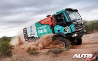 Ton van Genugten, al volante del Iveco Trakker 4x4, durante la 11ª etapa del Rally Dakar 2017, disputada entre San Juan y Río Cuarto (Argentina).